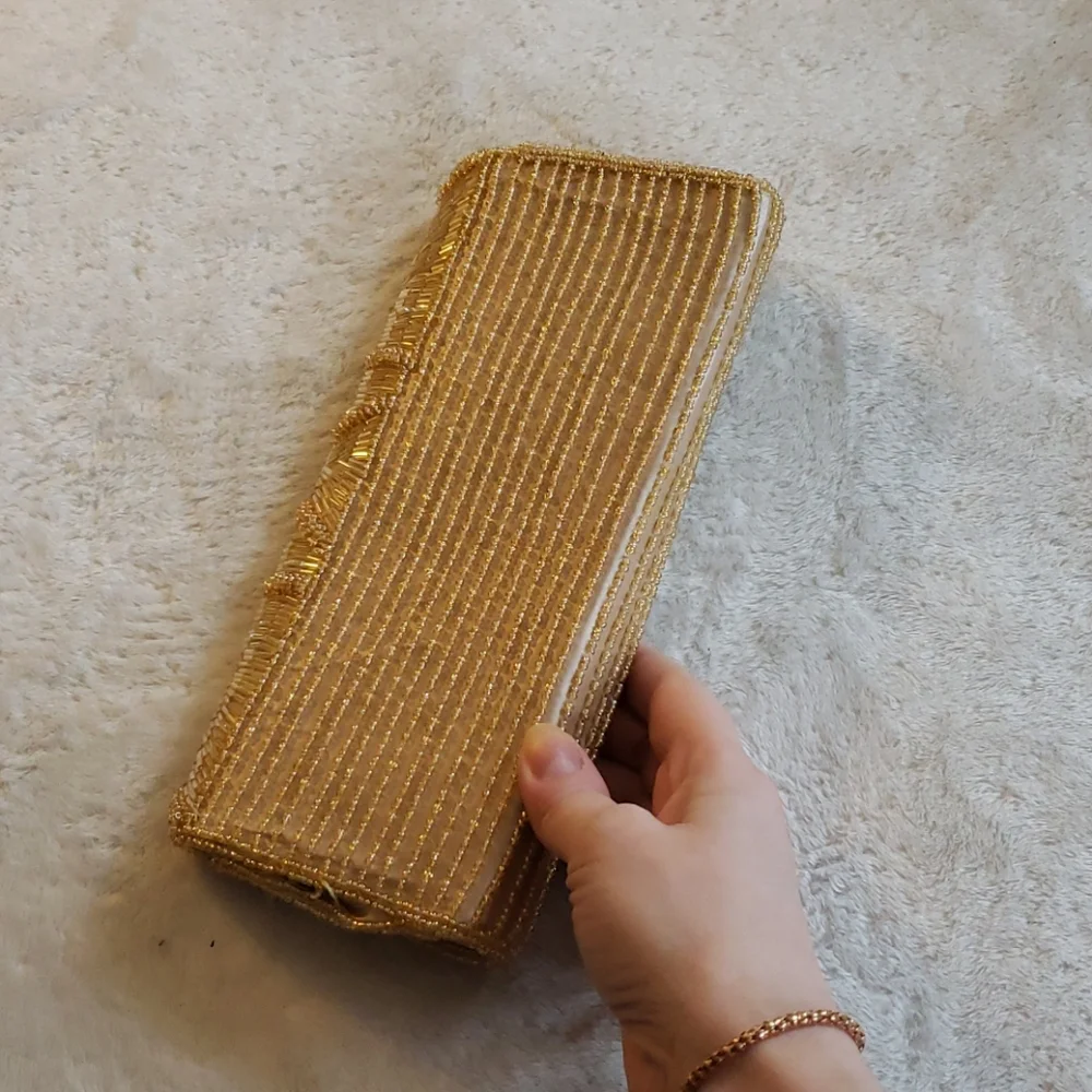 Bijoux Terner beaded clutch bag gold champagne Fancy Party New Years